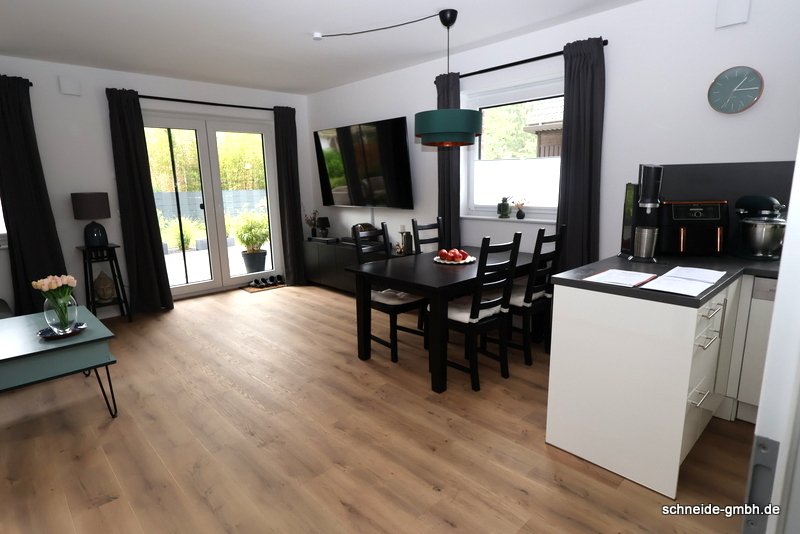 Attraktive 4-Zimmer-Doppelhaushälfte mit Terrasse und Garten - Foto 2