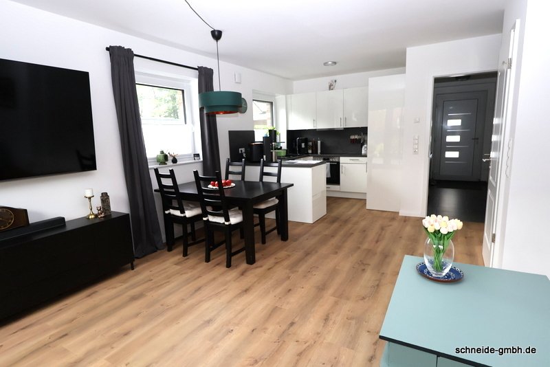Attraktive 4-Zimmer-Doppelhaushälfte mit Terrasse und Garten - Foto 3