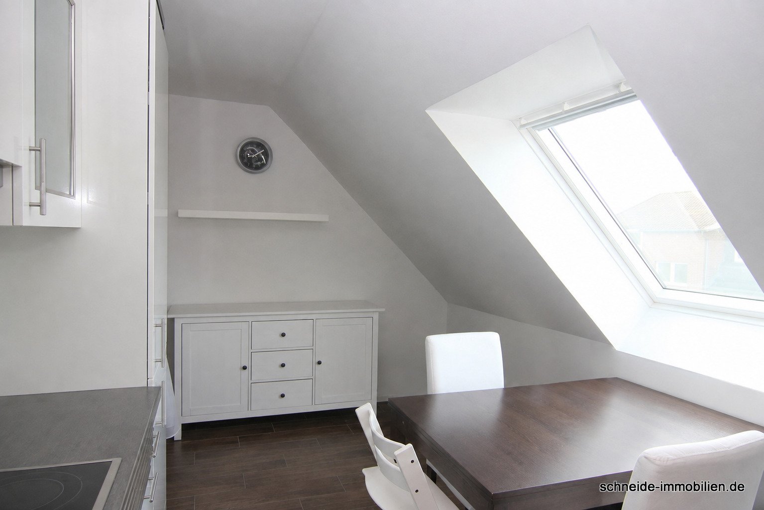 Gemütliche 3-Zimmer-Wohnung über 2 Ebenen mit Balkon in einer ruhigen Nebenstraße von Lohbrügge - Foto 4