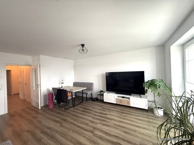 Moderne 3-Zimmer-Dachgeschoss-Wohnung über 2 Ebenen mit Balkon - Photo 1