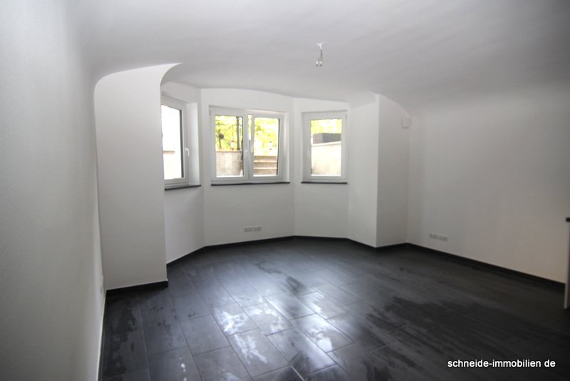 Gründerzeitvilla nahe der Außenalster! Modernisierte 1-Zimmer-Souterrain-Wohnung - Foto 5