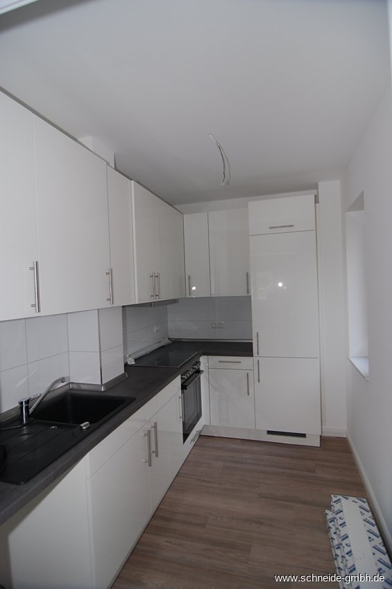 3‑Zimmer‑Erdgeschoss/Souterrain‑Wohnung mit Terrasse - Photo 2